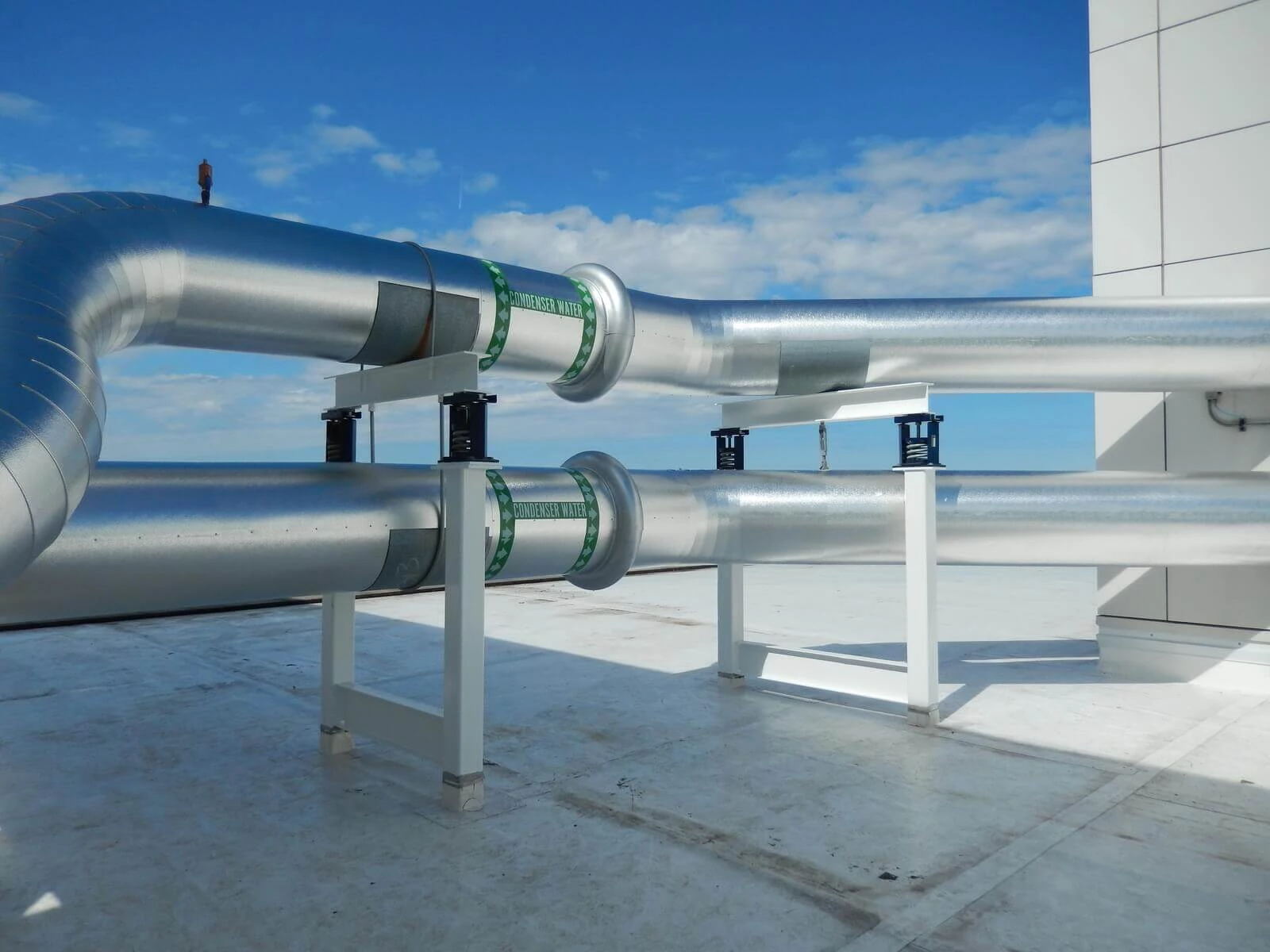 Based in the Pacific Northwest, we operate nationally offering a full range of contracting services to support ever changing energy efficiencies and technologies — constantly evolving to meet the needs of our customers.