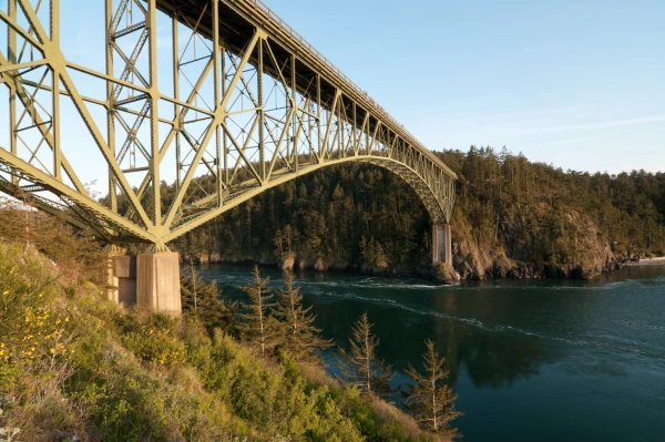 2005: HBI was requested to insulate Washington state's infamous Deception Pass Bridge in the early 2000s. Thank you to our wonderful superintendents who were on-site at the time of renovation, for documenting their work on film. 
